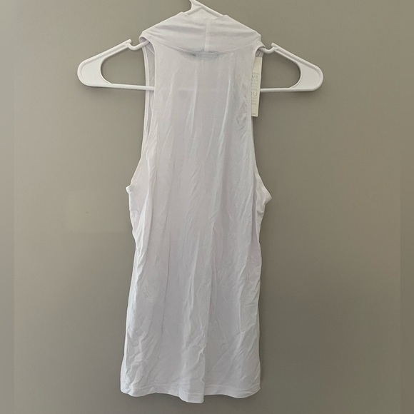 NWT - Shore Brand High Neck Tank - White - Size: Small - Picture 2 of 2